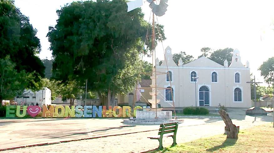 Ex-Prefeito do Piauí é condenado por não pagar cache do Festival Cultural Torquato Neto